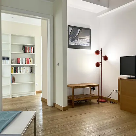 Joivy Cosy Ticinese Retreat 1-bed Flat Near The Duomo * 米兰